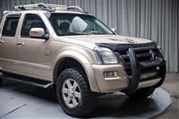 ISUZU